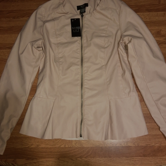 Jacket - Picture 2 of 5